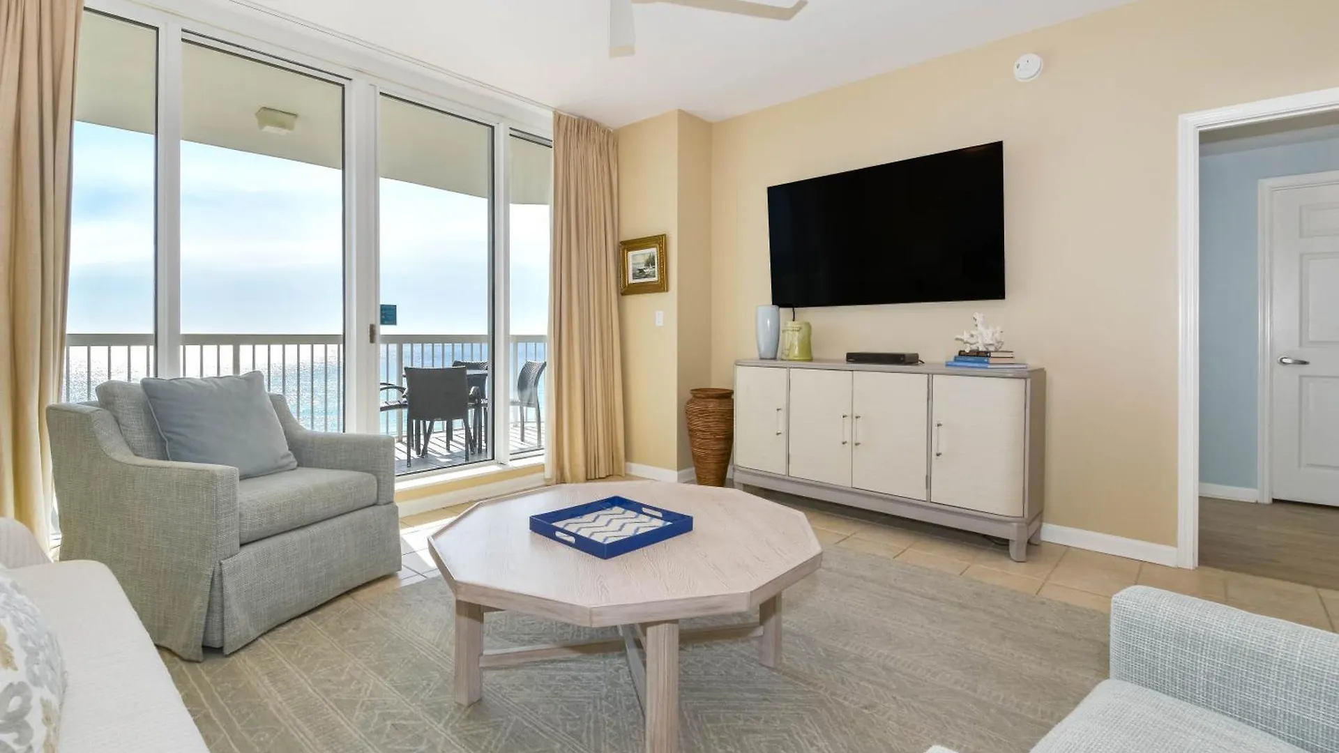 شقة Silver Beach Towers W702 دستين الولايات المتحدة الأمريكية